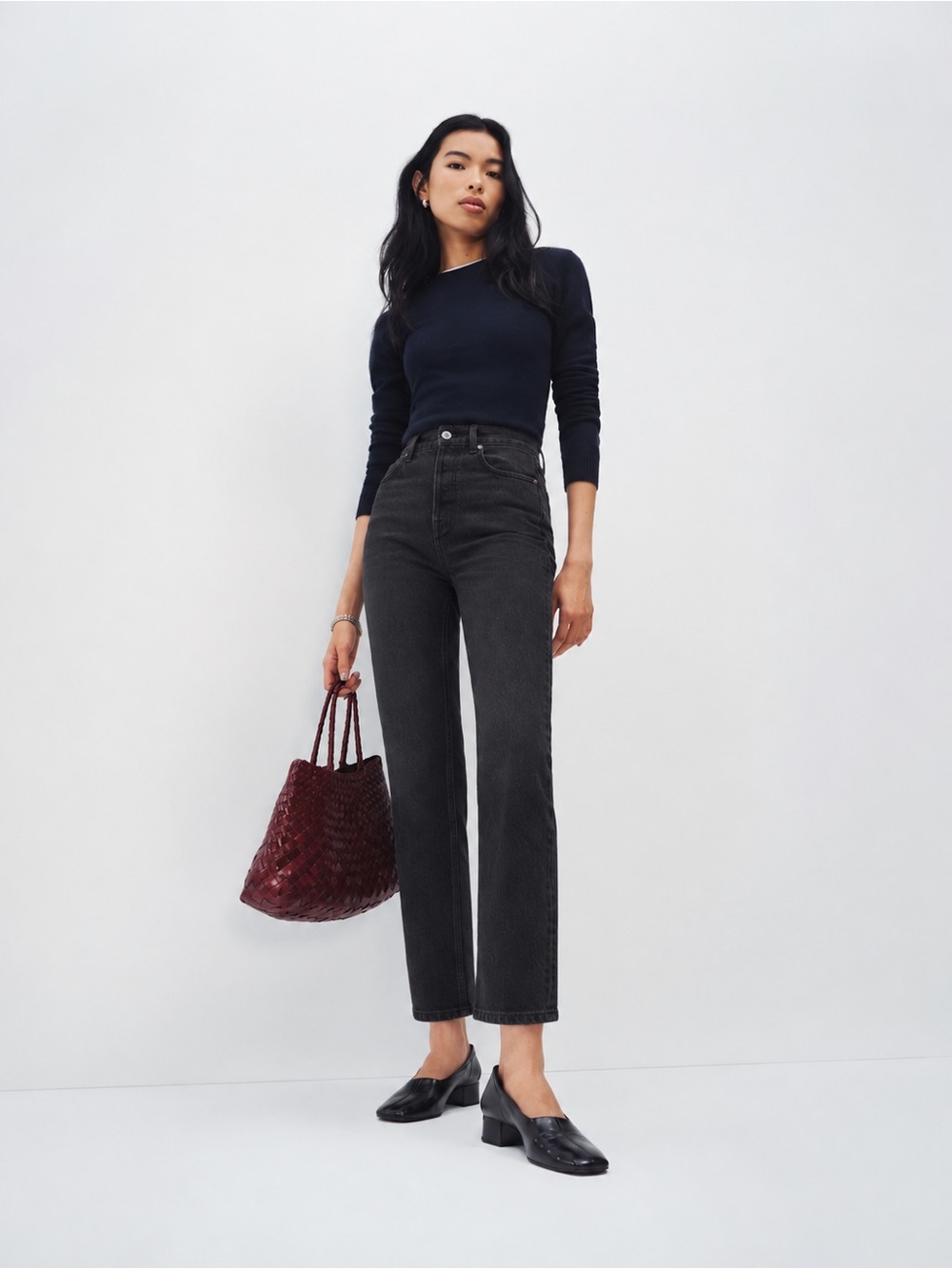 Reformation Cynthia High Rise Jeans Women’s 26 Petite Black Wash Button Fly